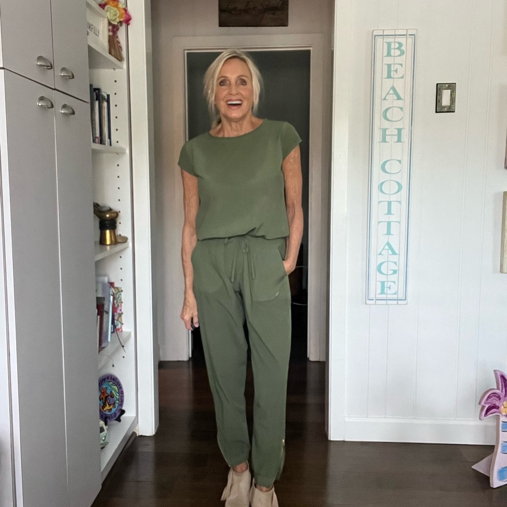 Albion Fit jumpsuit size small